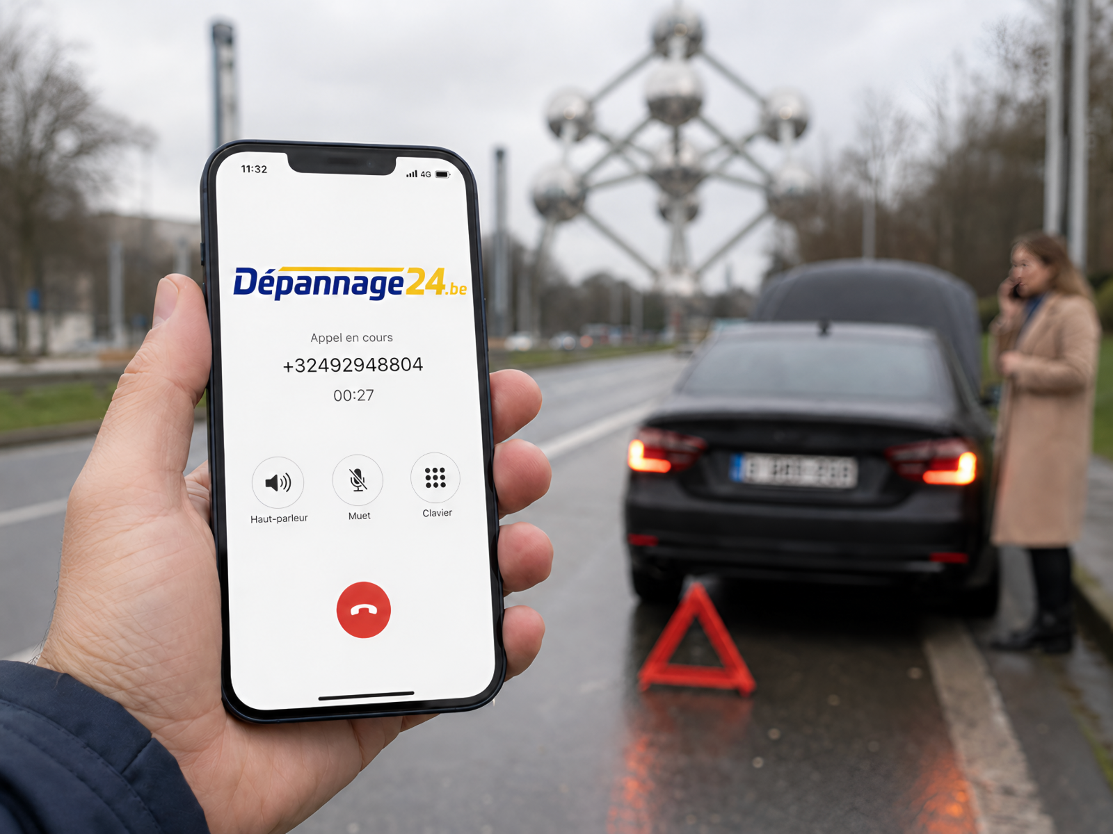 Conducteur appelant un service de dépannage automobile à Bruxelles
